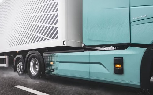 Volvo FH Aero Electric prišlo s dojazdom až 600 km. Muselo však dostať nápravu navyše