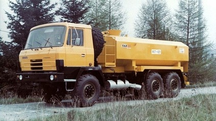 TATRA 815 AGRO MALA ZACHRÁNIŤ POĽNOHOSPODÁROV, NAKONIEC NEZACHRÁNILA ANI SAMÚ SEBA. MUSELA SKONČIŤ