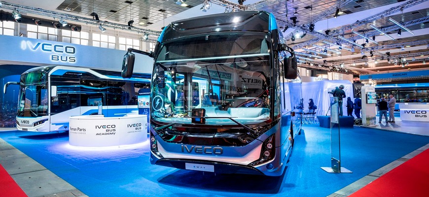 Iveco mení dizajn autobusov. Musí zohľadniť nové bezpečnostné predpisy platné od roku 2024