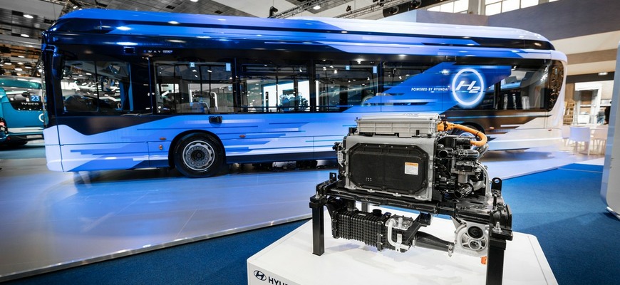 Iveco a Hyundai predstavili vodíkový mestský autobus
