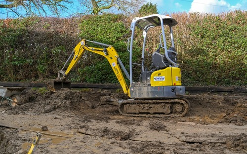 Ako vybrať minibager pre malú stavebnú firmu