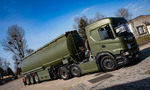 Vojenské cisterny Scania: Česká armáda dostala nové 42-tisíclitrové súpravy