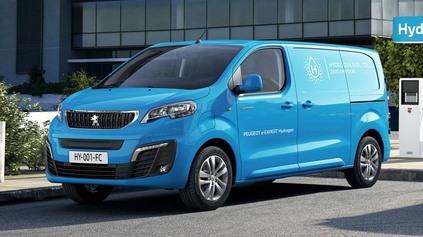 NA VODÍK UŽ JAZDÍ AJ NOVÝ PEUGEOT E-EXPERT HYDROGEN, JEHO NÁDRŽE ZVLÁDAJÚ TLAK 700 BAROV