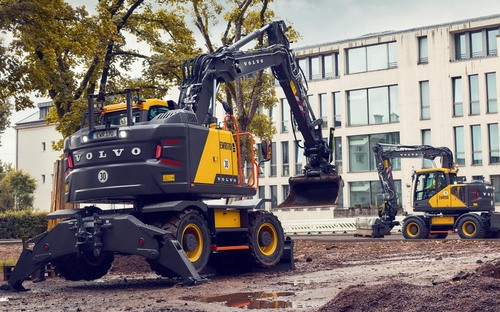 Nová generácia kolesových rýpadiel Volvo CE EWR150 a EWR170