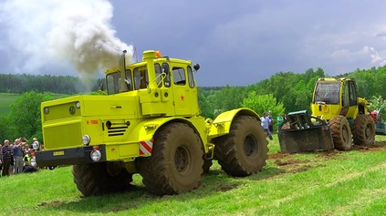 Kirovec proti LKT, Zetor proti Zetoru. Keď na váhe nezáleží, zábava víťazí (video)