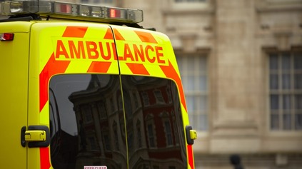 PREČO SANITKY JAZDIA PREŤAŽENÉ? MÁ TO VPLYV NA BEZPEČNOSŤ A SPOĽAHLIVOSŤ?