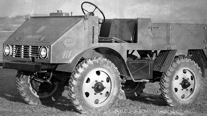 Geniálnu konštrukciu formovali aj obyčajné zemiaky. Pred 75 rokmi vznikol prvý Unimog