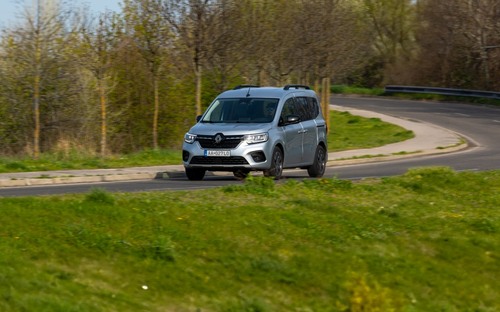 Test Renault Kangoo Techno TCe 130 - ideál pre prácu a rodinu súčasne?