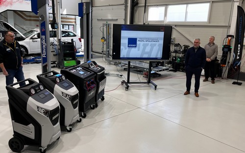 Sezóna klimatizácie klope na dvere: rozdiely medzi typmi chladiva na odbornom dni LKQ