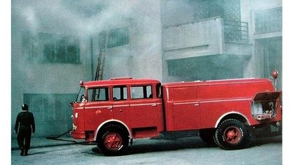ŠKODA 706 RTHP ASC 16 VZNIKLA AKO RÝCHLY ZÁSAHOVÝ ŠPECIÁL. PRESVEDČILA JEJ VYSOKÁ MAX. RÝCHLOSŤ