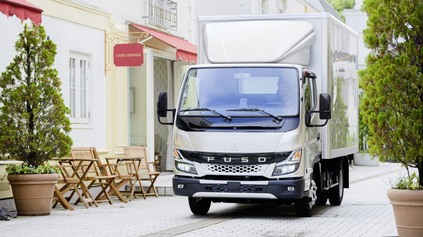 MITSUBISHI FUSO PREPRACOVALO MODEL CANTER. MÁ NOVÝ DIZAJN I BEZPEČNOSTNÉ SYSTÉMY