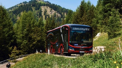 MAN POSTAVIL NOVÝ HORSKÝ AUTOBUS. ŠOKUJE SPOTREBOU, V KOPCOCH JU MÁ ROVNAKÚ AKO NA ROVINE