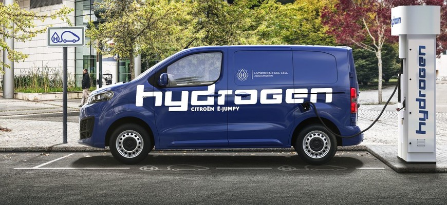 Keď nemáte čas nabíjať. Citroën ë-Jumpy Hydrogen je tretím do partie vodíkových dodávok