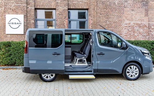 Nissan Primastar FlexVan ponúkne vnútornú variabilitu s možnosťou prespatia