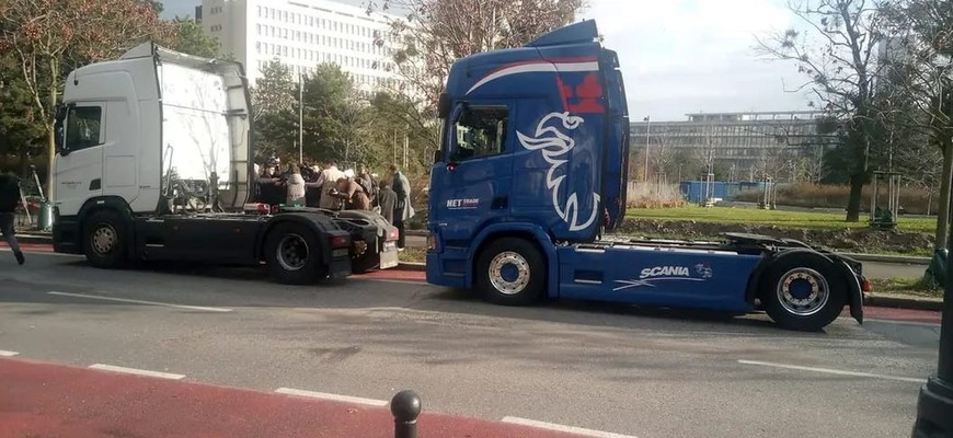 Autodopravcovia protestovali proti mýtnemu systému. Nepáči sa im, ako funguje