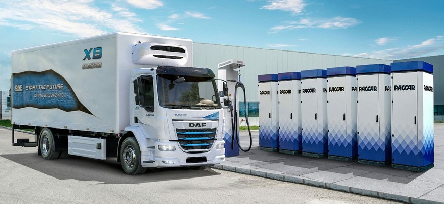 Každý elektrický DAF opustí servis nabitý aspoň na 80 %. Otvorili prvú nabíjačku priamo v servise