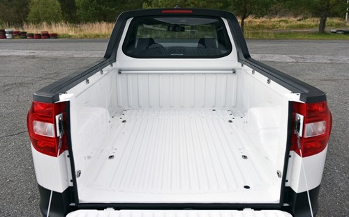 Pracovná Škoda Yeti Pick-up mala reálne nadviazať na myšlienku Felicie Pickup. Dostala STOP-ku
