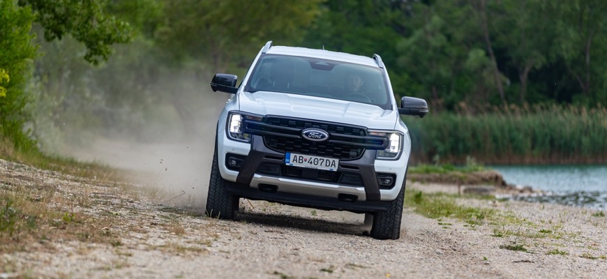 TEST Ford Ranger PHEV – Najvýkonnejší pracant. Gretu nahnevá, remeslo ohúri