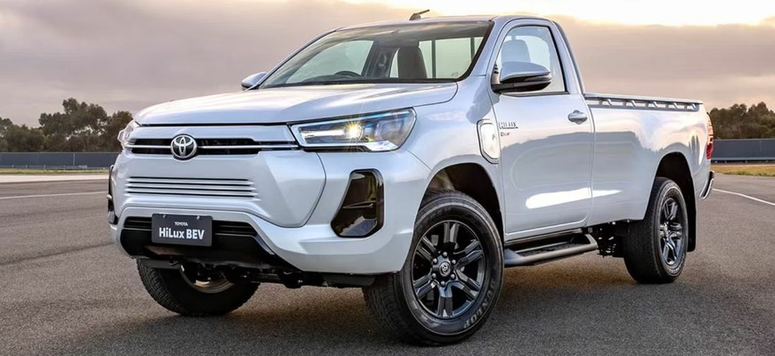 Elektrická Toyota Hilux BEV ide do výroby. Je reakciou na konkurenciu z Číny