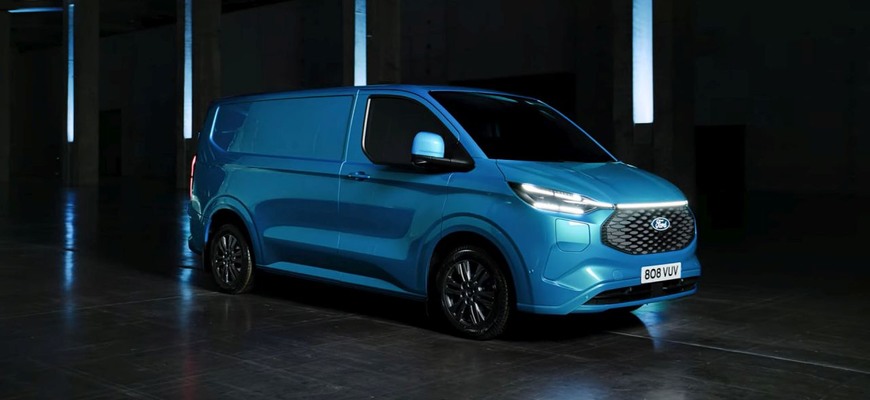 Ford E-Transit Custom má na jedno nabitie prejsť 380 kilometrov