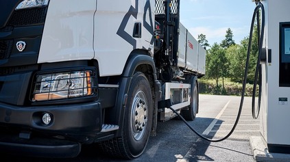 SCANIA SA VRAJ POSTARÁ O RIEŠENIE NABÍJANIA NÁKLADNÝCH ELEKTROMOBILOV