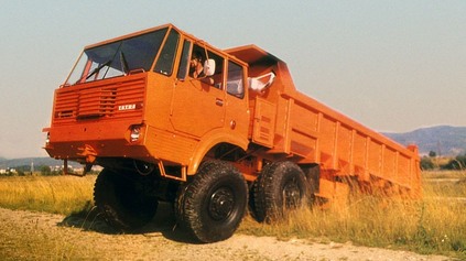 Legendárna Drtikolka Tatra 813 Kolos stále žiari v seriáli Truck Trial