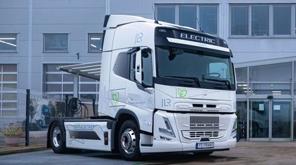 Elektrické kamióny pretlačí až spoplatnenie emisií v roku 2027, tvrdí šéf Volva