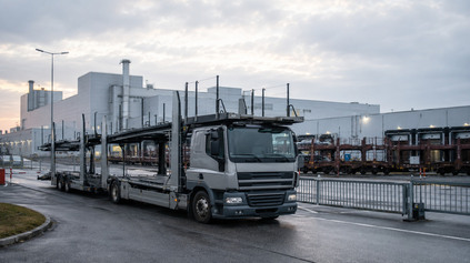 VOLKSWAGEN BRATISLAVA KONČÍ? ČO BY TO ZNAMENALO PRE LOGISTIKU A DOPRAVCOV?