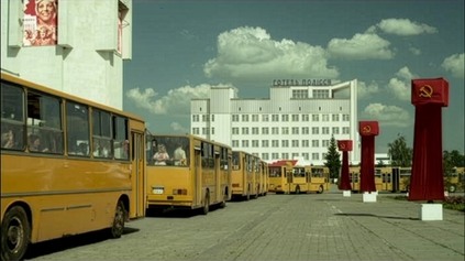 ČERNOBYĽSKÉ AUTOBUSY: POSLEDNÝ SPOJ Z MŔTVEHO MESTA
