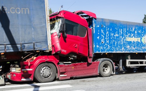 Nové obmedzenia pre ukrajinských vodičov majú znížiť množstvo ťažkých nehôd
