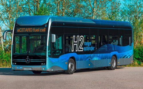 Ďalší vodíkový autobus na obzore. Mercedes-Benz ukázal eCitaro s vodíkovým predlžovačom dojazdu