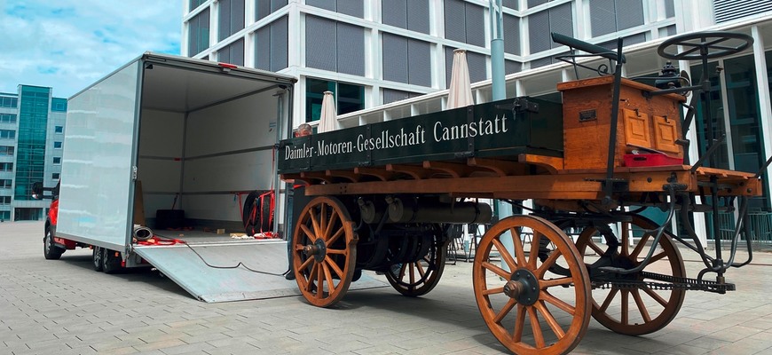 Prvý úžitkový Mercedes-Benz spojazdnia. Stane sa tak pri príležitosti osláv dôležitého výročia