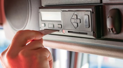 NIE JE SMART AKO SMART. VÝMENA TACHOGRAFOV RÁTA POSLEDNÉ DNI