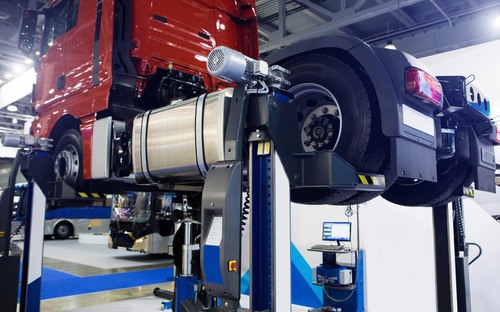 Regenerácia DPF na kamióne: Čo robiť, keď systém hlási problém?