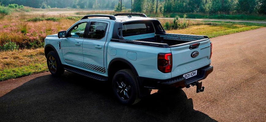 Ford posiela plug-in hybridný Ranger PHEV na slovenský trh. Chce zaň to isté, čo za diesel V6
