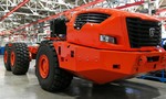 Kamaz Herkules chce vypáliť rybník BelAZu. Nový kĺbový damper Rusi odhalili len náhodou