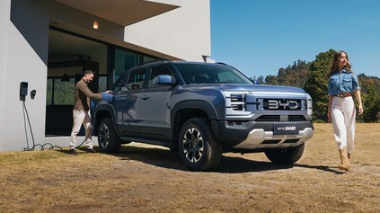 Nový plug-in hybridný BYD Shark útočí na globálne trhy. Číňania mieria na Hilux aj Ford Ranger
