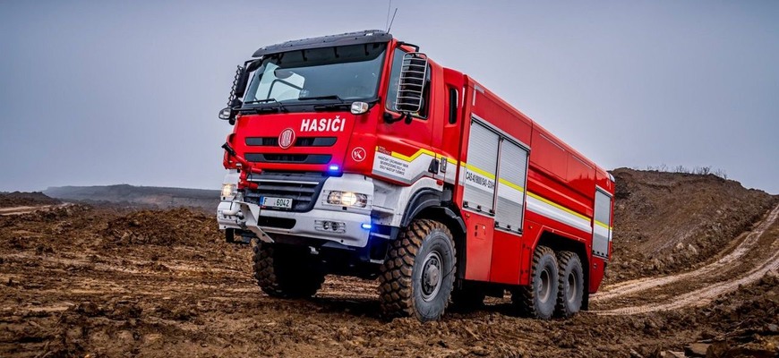 Unikátny hasičský špeciál Tatra Phoenix 6x6 bude bojovať s požiarmi v uholnej bani
