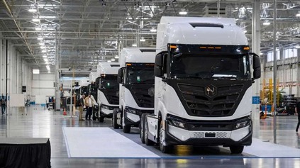 NIKOLA MOTOR MÁ OBROVSKÉ PROBLÉMY. JEJ AKCIE SA PREPADLI A STOJÍ PRED BANKROTOM