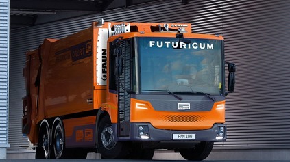 Futuricum ponúka elektrické Volvo s kapacitou až 900 kWh, batérie ale vážia tony a keby len to...