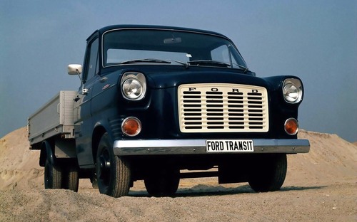 Ford Transit oslavuje 60 rokov. Bol revolúciou vo svete dodávkových áut