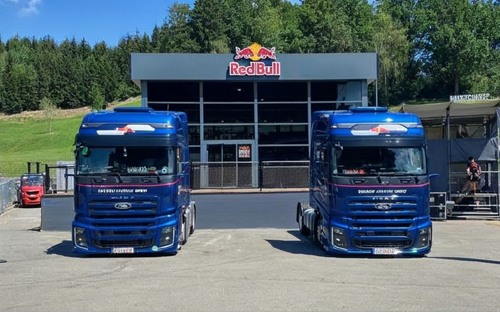 Ťahače Ford F-MAX pre Red Bull: Načo ich potrebujú 23 naraz?