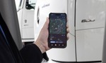 Parkovanie kamiónov v Nemecku bez nočného blúdenia? Mercedes ukáže, kde zostalo miesto