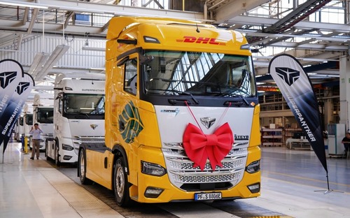 Čínske elektrické ťahače vyrábané v Rakúsku? Prvý kus už získalo DHL