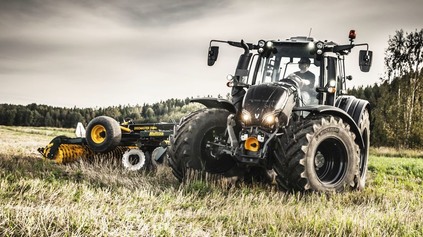 Valtra oslavuje guľatiny. Fínska firma rozbehla výrobu traktorov pred 70 rokmi