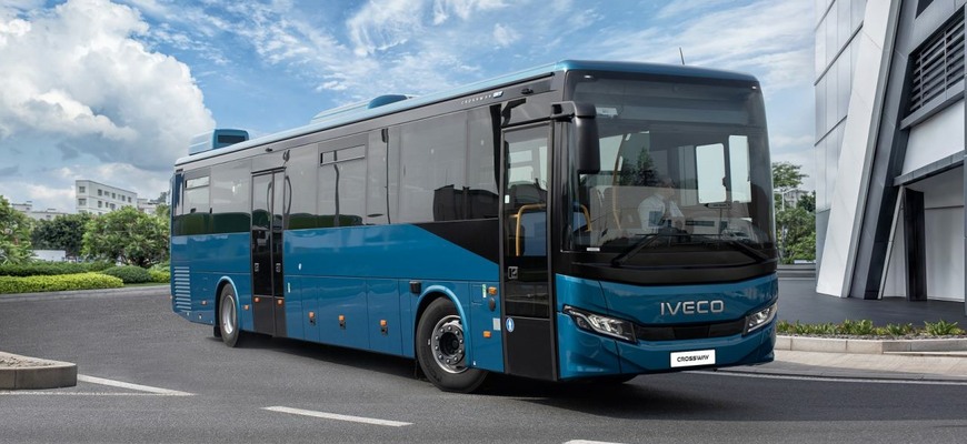 Iveco Crossway Hybrid zavádza 48 V mild-hybridnú techniku medzi autobusy. Brzdí aj elektromotorom