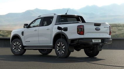 Ford posiela do výroby Ranger Plug-in Hybrid. Aj s baterkou pod podlahou utiahne 3,5 t