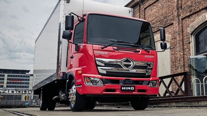 PODVÁDZANIE S EMISIAMI JE ZNOVA NA SCÉNE. TENTORAZ DOSTALO REKORDNÚ POKUTU JAPONSKÉ HINO MOTORS