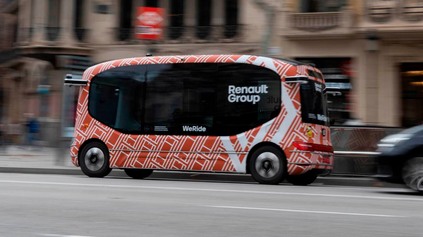 AUTONÓMNE AUTOBUSY RENAULT UŽ JAZDIA V NIEKOĽKÝCH EURÓPSKYCH MESTÁCH. PREVIEZLI STOVKY CESTUJÚCICH