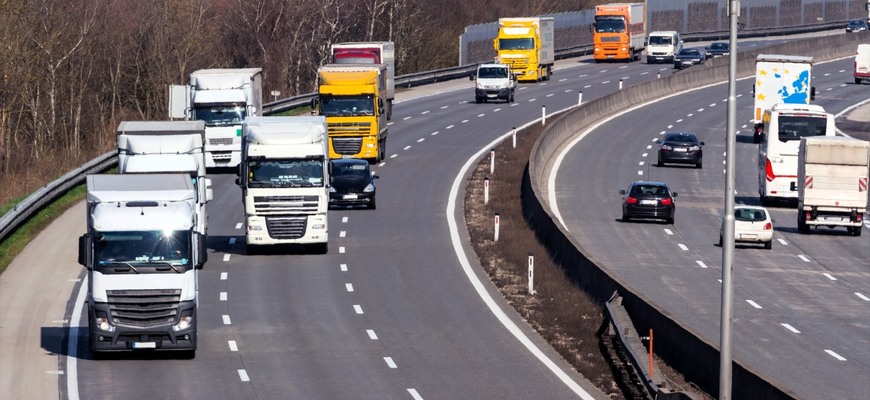 Zníženie emisií z nákladnej dopravy závisí od lepšej logistiky. EÚ v nej má obrovské rezervy